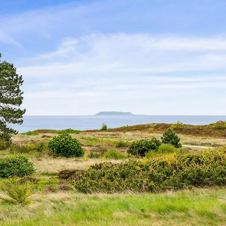 Beautiful In The First Row By The Sea With Panoramic Views Nyaraló
